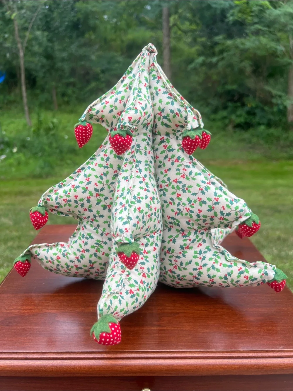 Vintage Kitsch 3D Stuffed Holly Berry Fabric Christmas Tree with Strawberries